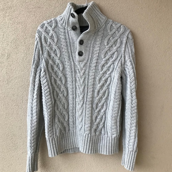 Banana Republic Other - Banana Republic Gray Cable Knit Pullover Sweater